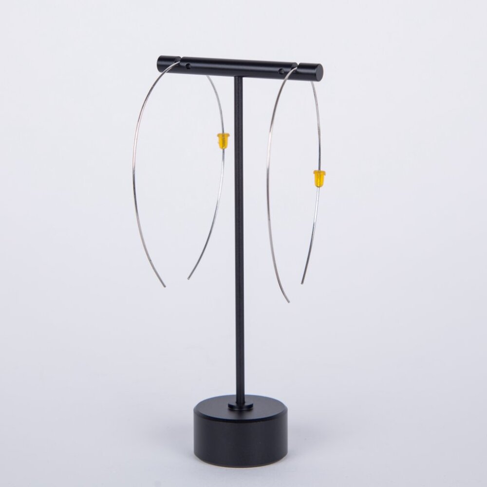 BNWT FREE PEOPLE LIGHTWEIGHT SILVER OPEN OVAL HOOPS PLASTIC ADJUSTABLE BACKING